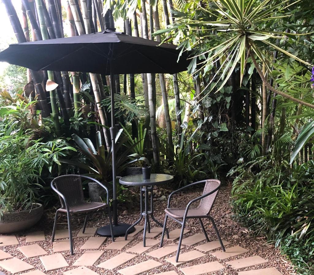 Eden Rest Bed & Breakfast Cooroy Dış mekan fotoğraf