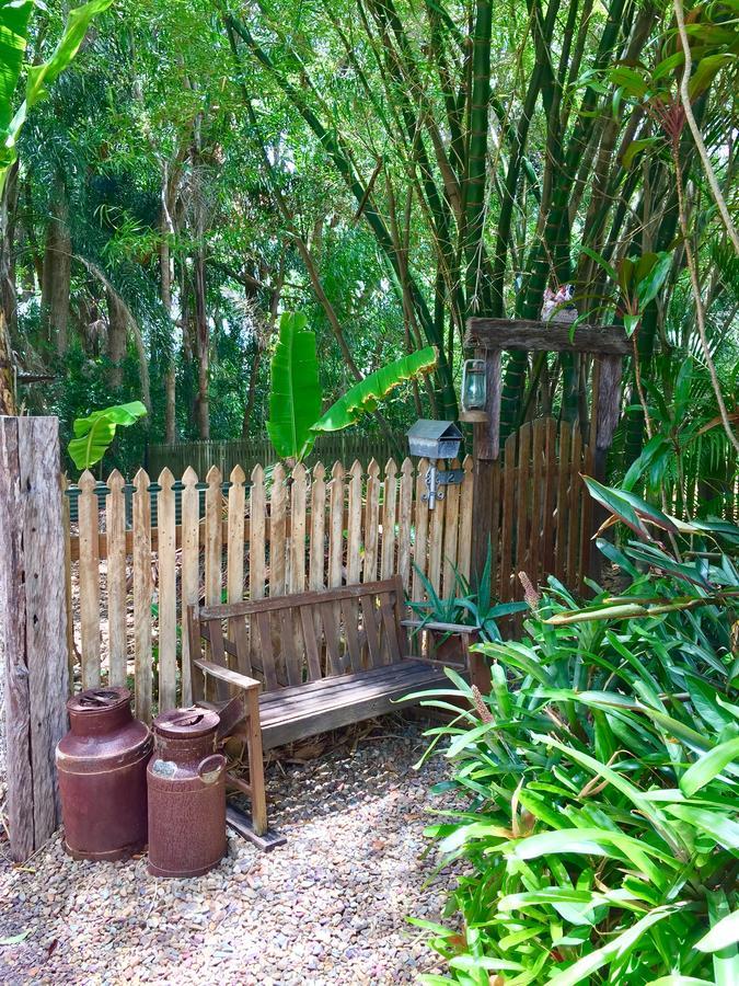 Eden Rest Bed & Breakfast Cooroy Dış mekan fotoğraf
